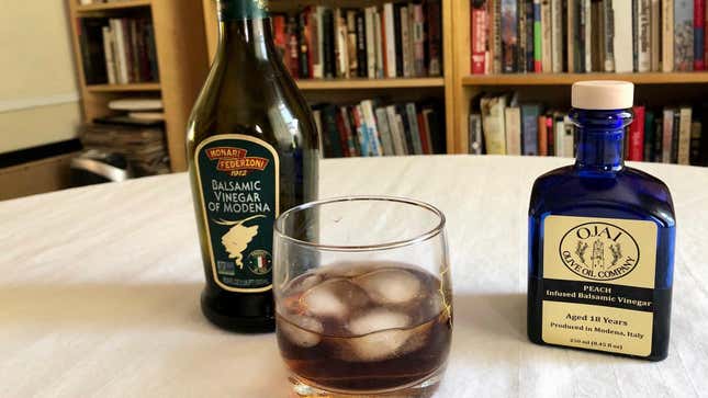 Image for article titled Does Balsamic Vinegar and Sparkling Water Really Taste Like Coke?