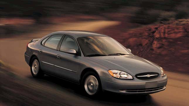 Image for article titled A Ford Taurus Was The Flashpoint Of Chaos After An Attempted Theft