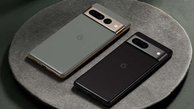 You can’t miss the camera modules on the Google Pixel 7.