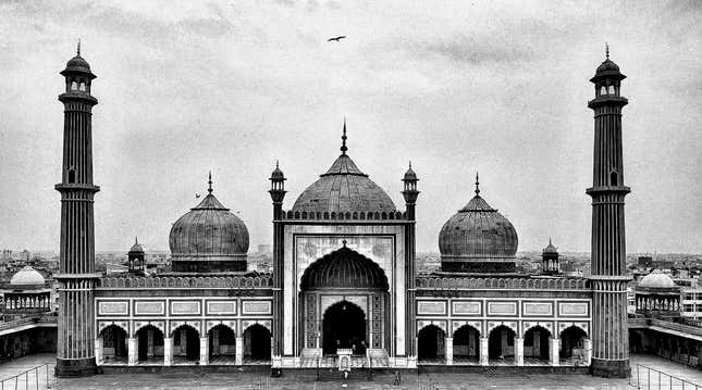 © William Dalrymple, Jama Masjid, Old Delhi.
