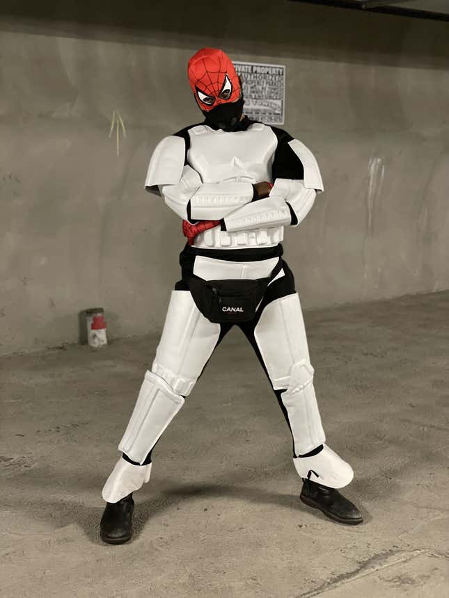 Image for article titled The Most Wonderfully Nerdy Halloween Costumes From io9's Readers