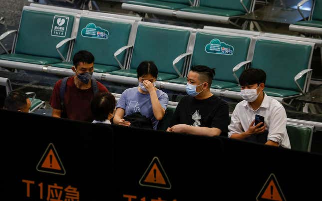 Image for article titled Daily Brief:中国で旅客機墜落、132人搭乗