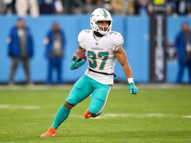 Agent: Vikings signing ex-Dolphins RB Myles Gaskin