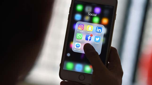 Image for article titled Instagram Is Awful for the Mental Health of Teenage Girls, but Facebook Won't Admit It