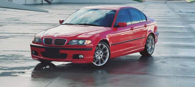 Image for article titled At $8,500, Could This Rebuilt-Title 2004 BMW 330i ZHP Build Any Confidence?