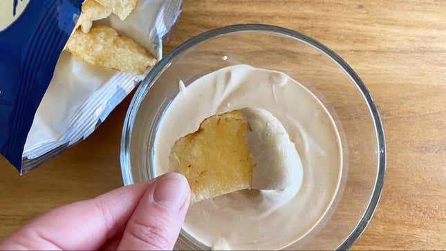 Image for article titled This Simple Chip and Dip Combo Is a Flavor Explosion