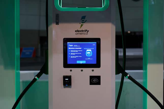 Image for article titled Electrify America Charging Stations Have Incapacitated at Least Three EVs Since November