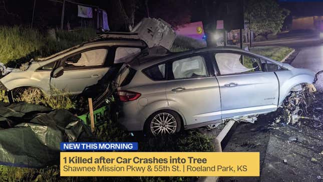 Image for article titled Horrifying Crash In Kansas Sees Car Split Down The Middle