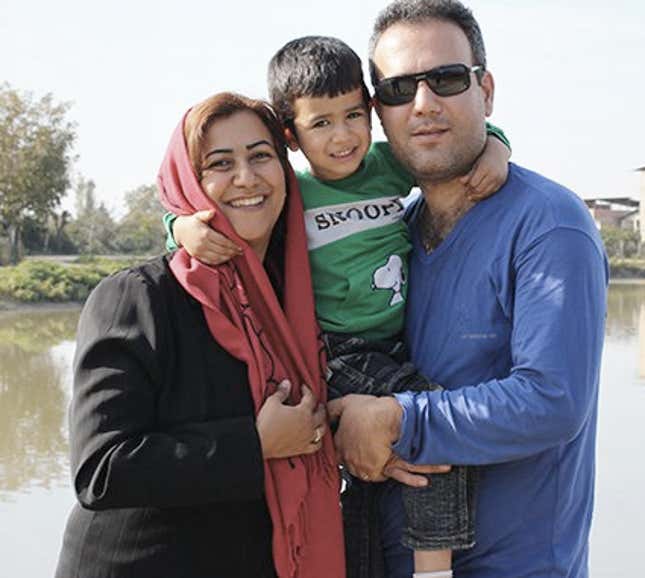 Azita Rafizadeh and her husband Peyman Kooshkebaghi, who both taught computer engineering at BIHE and are now in prison, while their 5-year old son is outside.