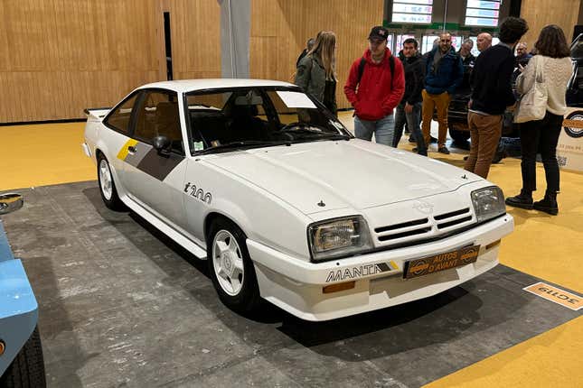 Image for article titled Forget Pebble Beach — Retromobile Is My New Favorite Classic Car Show