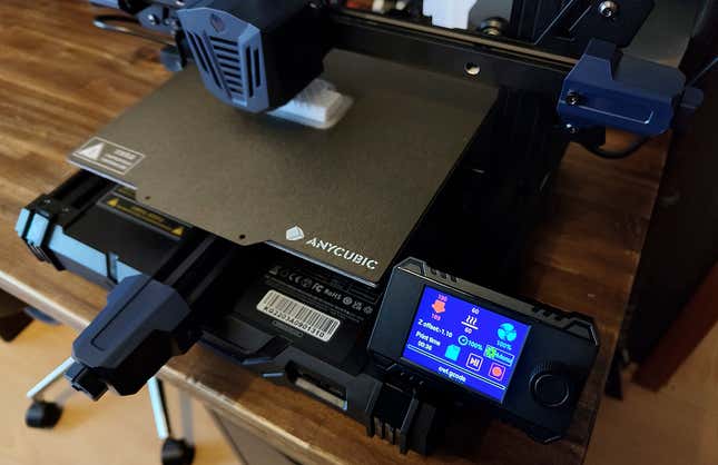 Imagen para el artículo titulado La Anycubic Kobra Go es la elección perfecta para iniciarte en el mundo de las impresoras 3D