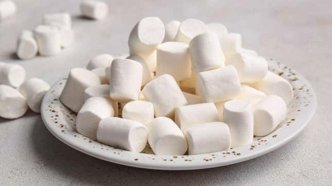 Image for article titled How to Stop Your Marshmallows From Getting Stale