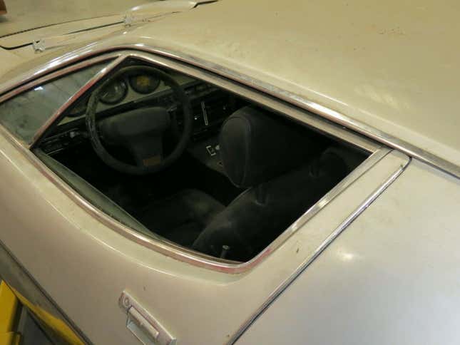Image for article titled Someone Needs To Save This Maserati Merak But It Can't Be Me