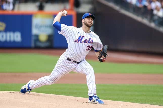 Back in the pits: Cardinals drop to 16 under .500 with lousy, messy loss to  Mets