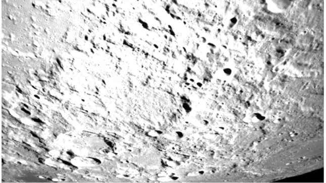 Image for article titled India's Lunar Mission Captures Images of Far Side of the Moon Ahead of Historic Landing