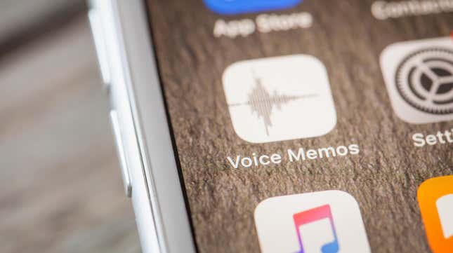 Image for article titled How to Make Your iPhone&#39;s Voice Memos Sound Better