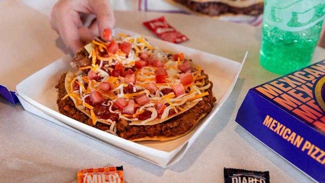 Image for article titled Taco Bell’s Mexican Pizza Is Back in the Works—and So Is Its TikTok Musical