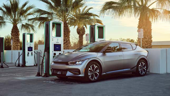 Image for article titled 2022 Kia EV6: What do You Want to Know?