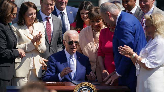 Image for article titled President Biden Signs $52 Billion Chip Initiative Into Law