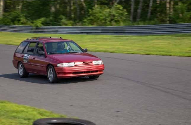 Image for article titled At $3,500, Is This 1994 Ford Escort GT Wagon A Hauler For Hoonage?