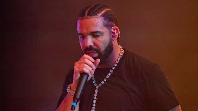 Image for article titled Drake Dodges The XXXTentacion Murder Case