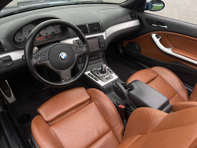 Imagen para el artículo titulado A $17,999, ¿es este 2003 Topaz Over Cinnamon BMW M3 una buena oferta?
