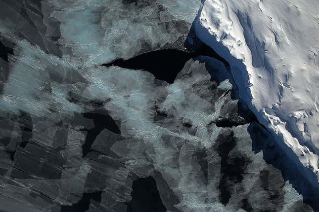 Image for article titled Aerial NASA photos reveal Antarctica’s most remote areas