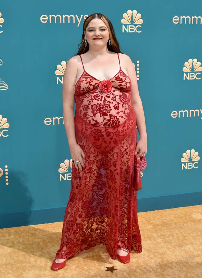 Image for article titled 2022 Emmys Red Carpet: a &#39;Kick Me&#39; Sign, Women in Suits, and Cut-Outs Galore