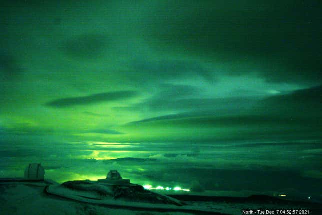 Image for article titled Stunning Timelapse Captures Hawaii’s Newly Snow-Covered Peaks
