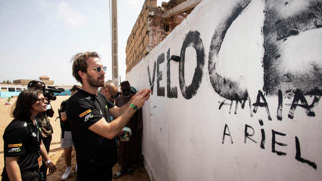 Image for article titled Jean-Eric Vergne And His Veloce Racing Team Are Taking Extreme E By Storm