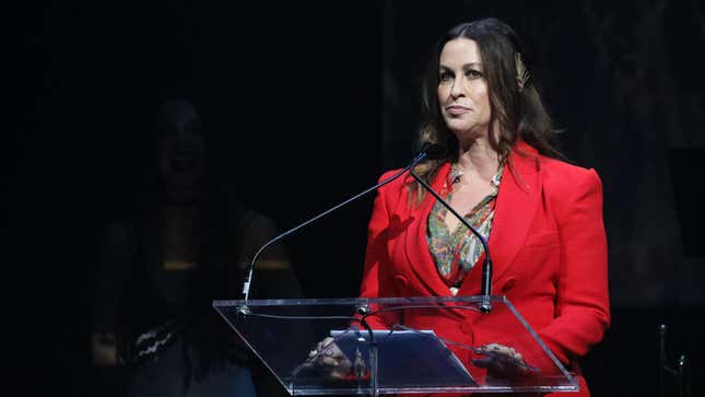 Image for article titled Alanis Morissette Skipped Rock &amp; Roll Hall of Fame Ceremony, Thinks We Oughta Know Why
