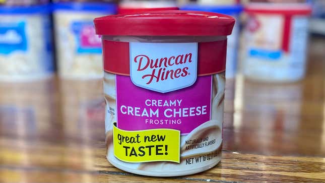 Image for article titled I ate 18 cans of frosting to find the best ones