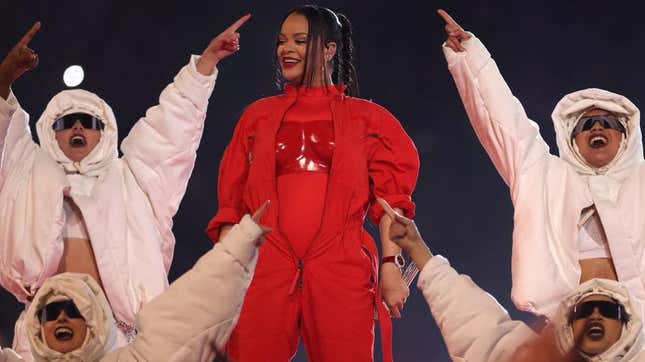 Image for article titled Rihanna Can Call Her Baby Whatever She Wants