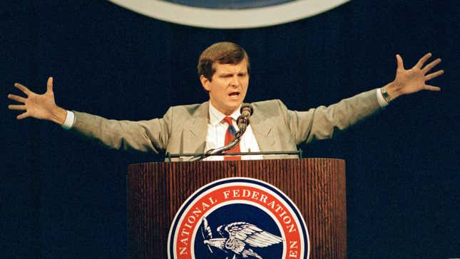 Image for article titled Republican Strategist Lee Atwater, a Notorious Asshole, Organized Hundreds of Fellow High School Students to Spit at a Woman He Said &#39;Hadn&#39;t Been Screwed in 20 Years&#39;