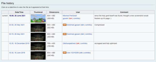 Over on the Minecraft Wiki, fans quickly updated the 1.1.1 entry adding a new screenshot taken from the newly unearthed version of the game.