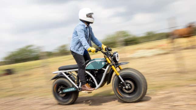 Image for article titled The 2022 Volcon Grunt Is Made For Ripping Around The Farm And Backcountry