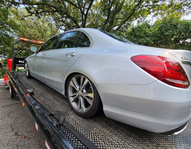 Image for article titled These Are the Worst Cars You&#39;ve Owned