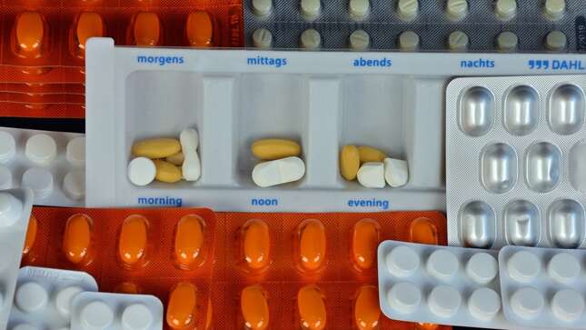 Cómo varios asesinatos sin resolver llevaron al empaquetado de los medicamentos actual