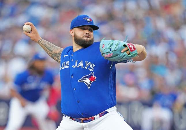 May 31, 2023; Toronto, Ontario, CAN; Toronto Blue Jays starting pitcher Alek Manoah (6) throws a pitch against the Milwaukee Brewers during the first inning at Rogers Centre.