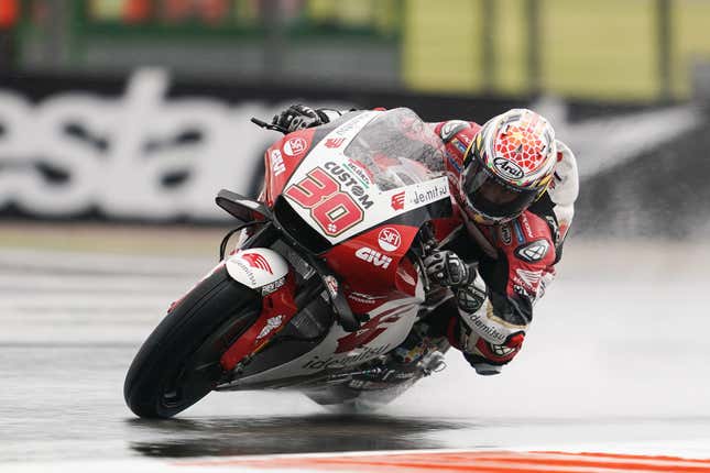 Image for article titled MotoGP Riders Blink Fewer Times Than Us Normal Folks