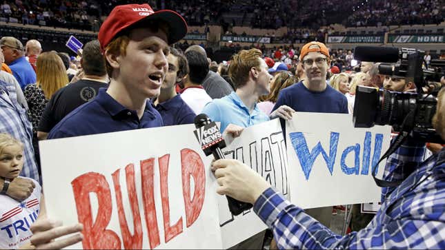 A few of the many wall-building enthusiasts.