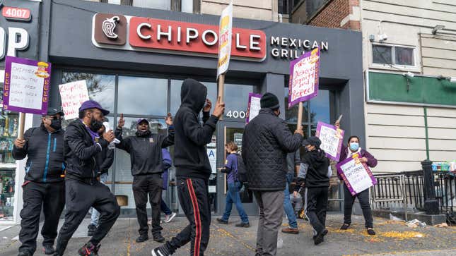 Image for article titled Chipotle Might Be in Trouble for Union Busting