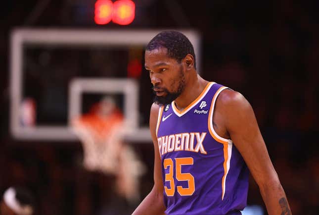 Mar 29, 2023; Phoenix, Arizona, USA; Phoenix Suns forward Kevin Durant (35) against the Minnesota Timberwolves in the first half at Footprint Center.