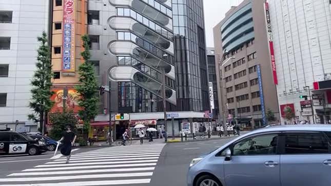 Image for article titled With Japan Closed To Tourists, Empty Buildings In Akihabara Are Increasing
