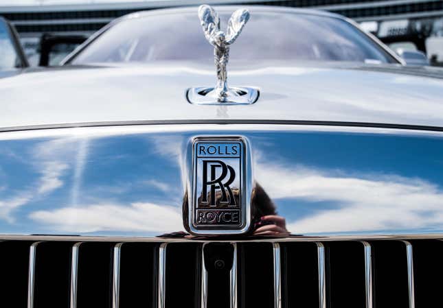 Image for article titled A Mere Mortal's Guide To The 2021 Rolls-Royce Ghost