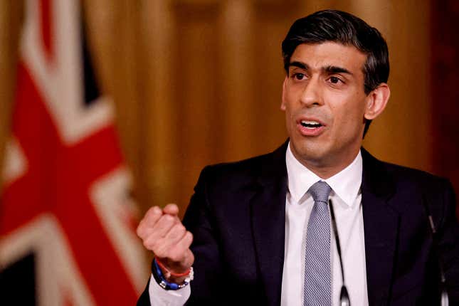 FILE PHOTO: Britain’s Chancellor of the Exchequer Rishi Sunak attends a virtual press conference inside 10 Downing Street in central London, Britain March 3, 2021. Tolga Akmen/Pool via REUTERS/File Photo