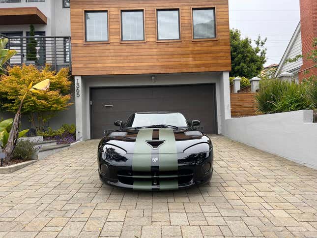 Image for article titled At $40,000, Is This 1995 Dodge Viper R/T10 A Raw Deal