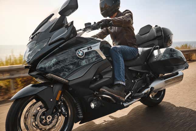 Image for article titled BMW's New K 1600 Is Germany's Answer To The Honda Gold Wing