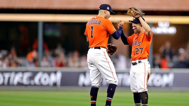 Image for article titled Jose Altuve Still Can’t Get Over How Small He Looks Out There