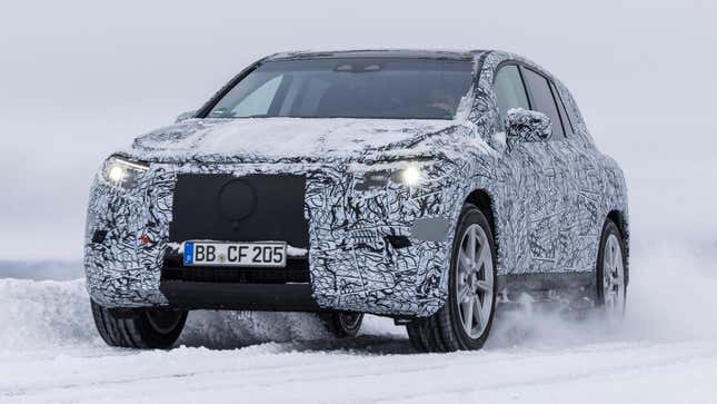 Image for article titled The 2023 Mercedes EQS SUV Will Have An Unsurprisingly Complicated Interior